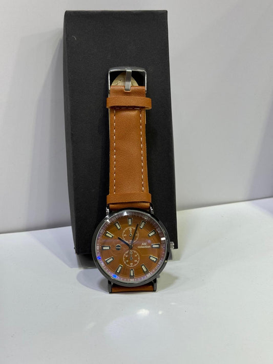 Men's Leather Strap Watch