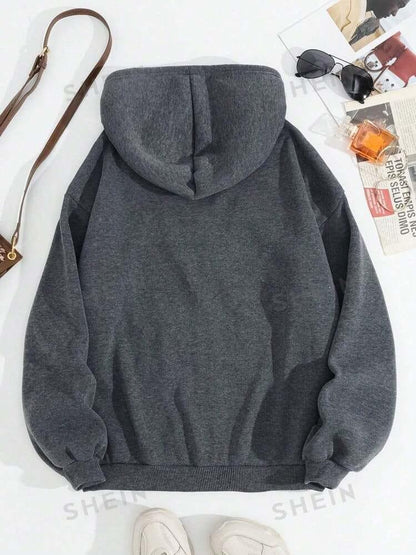 Comfortable Grey Fleece Hoodie For Men - Perfect Casual Wear